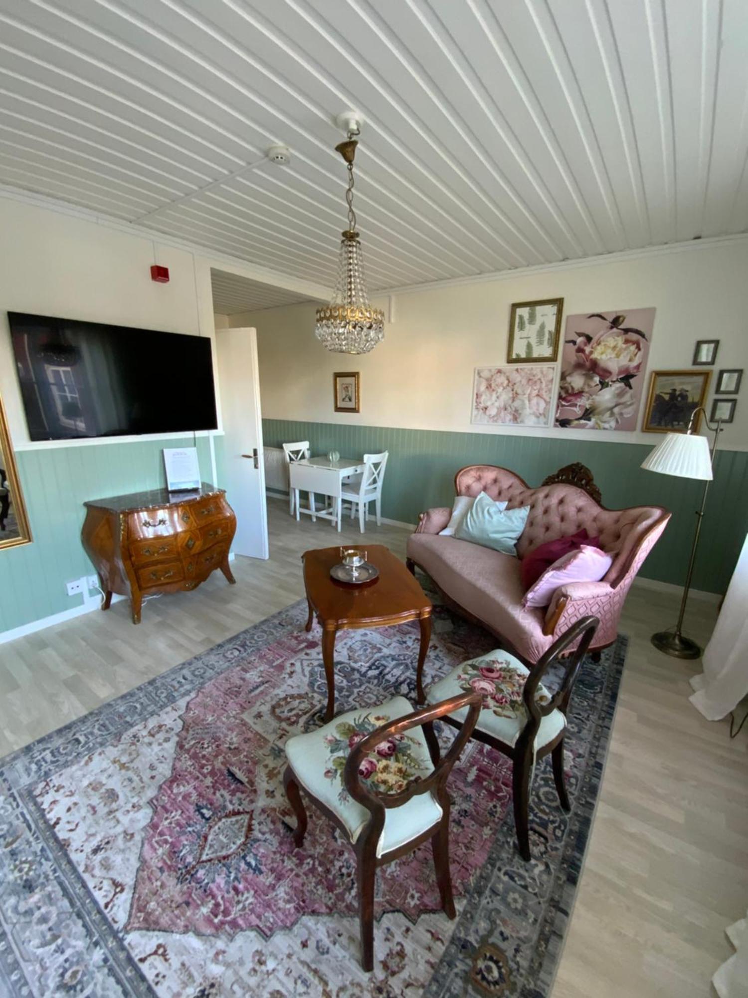 Snoea Bruk Hotell Och Konferens Dala-Jarna Buitenkant foto